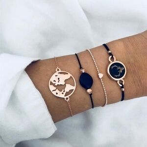 3/$30 💛 4pcs Bracelet Set